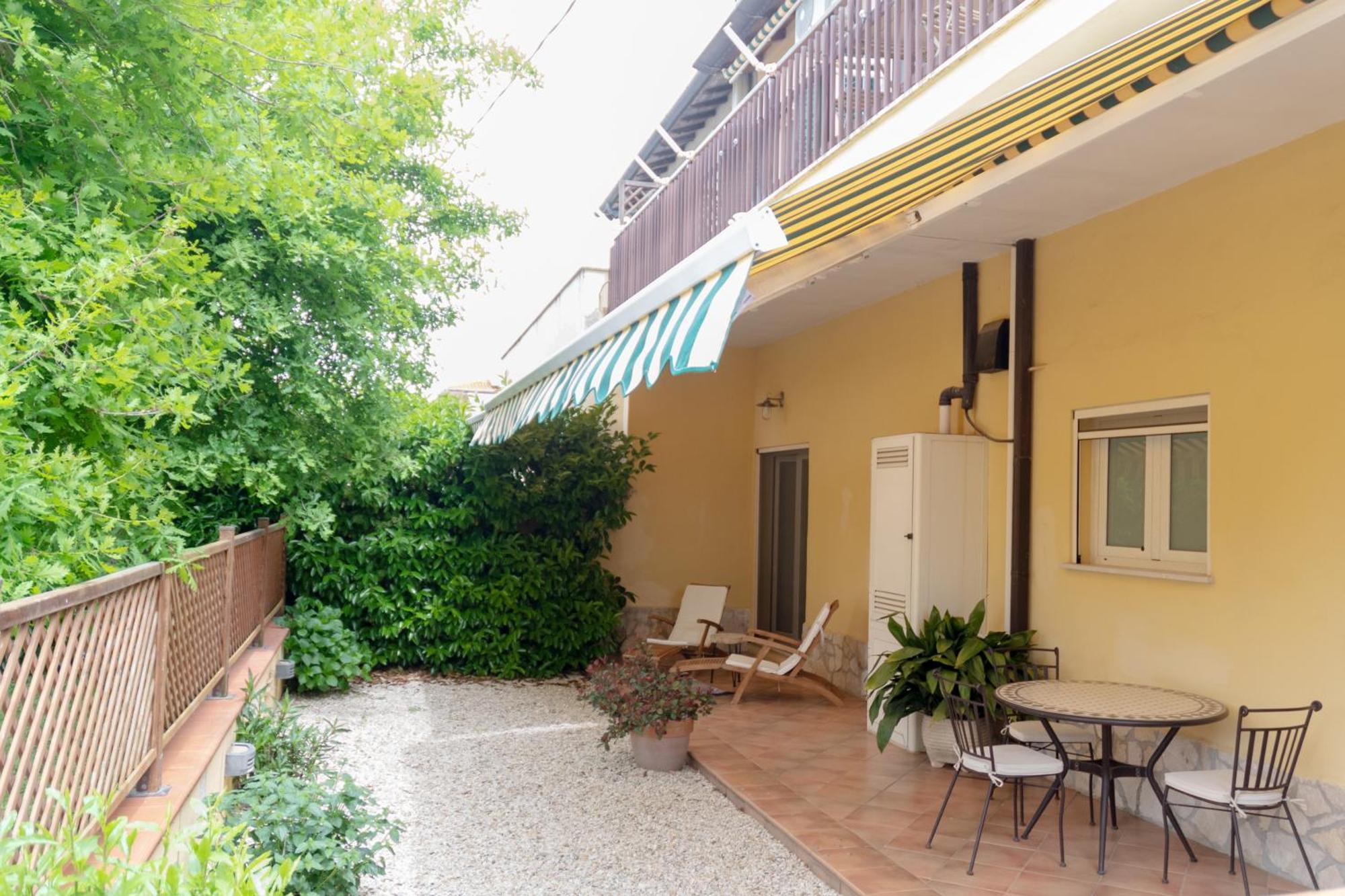 I Lecci Guesthouse 산펠리체치르체오 외부 사진